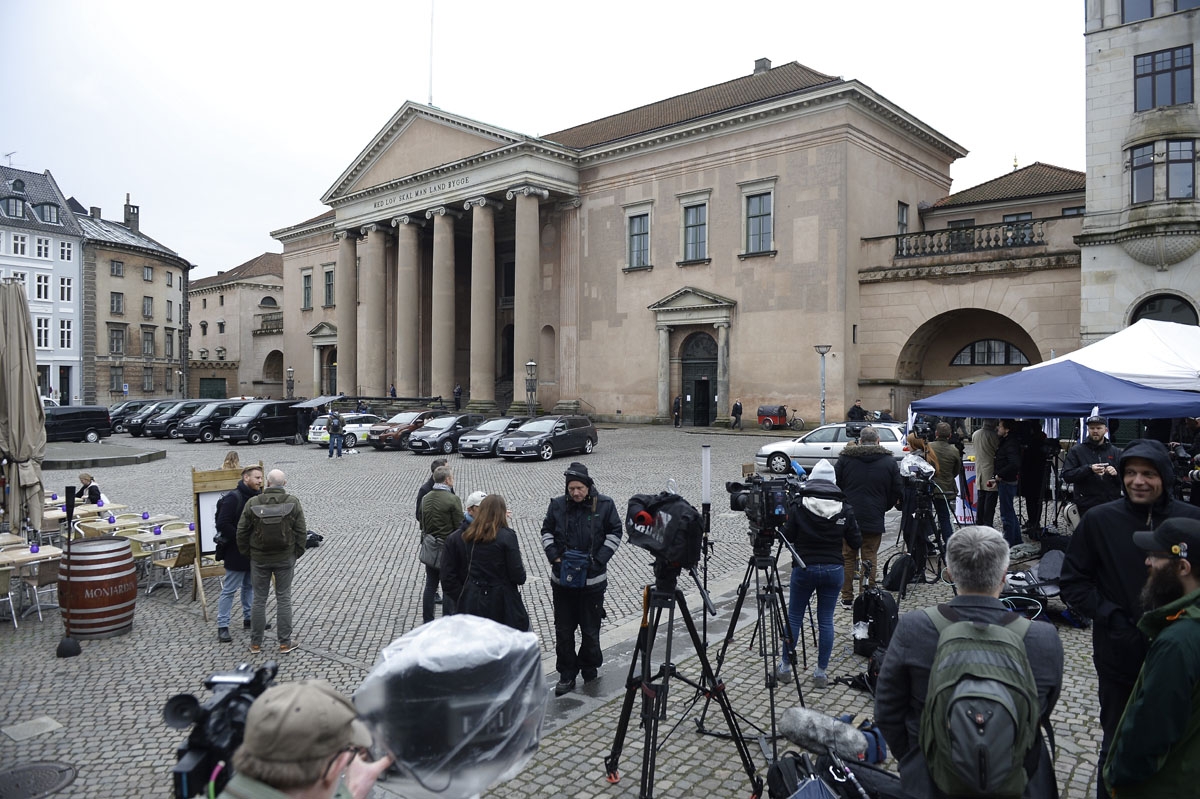 Members of the media set up in front of the courthouse in Copenhagen, on April 25, 2018.
