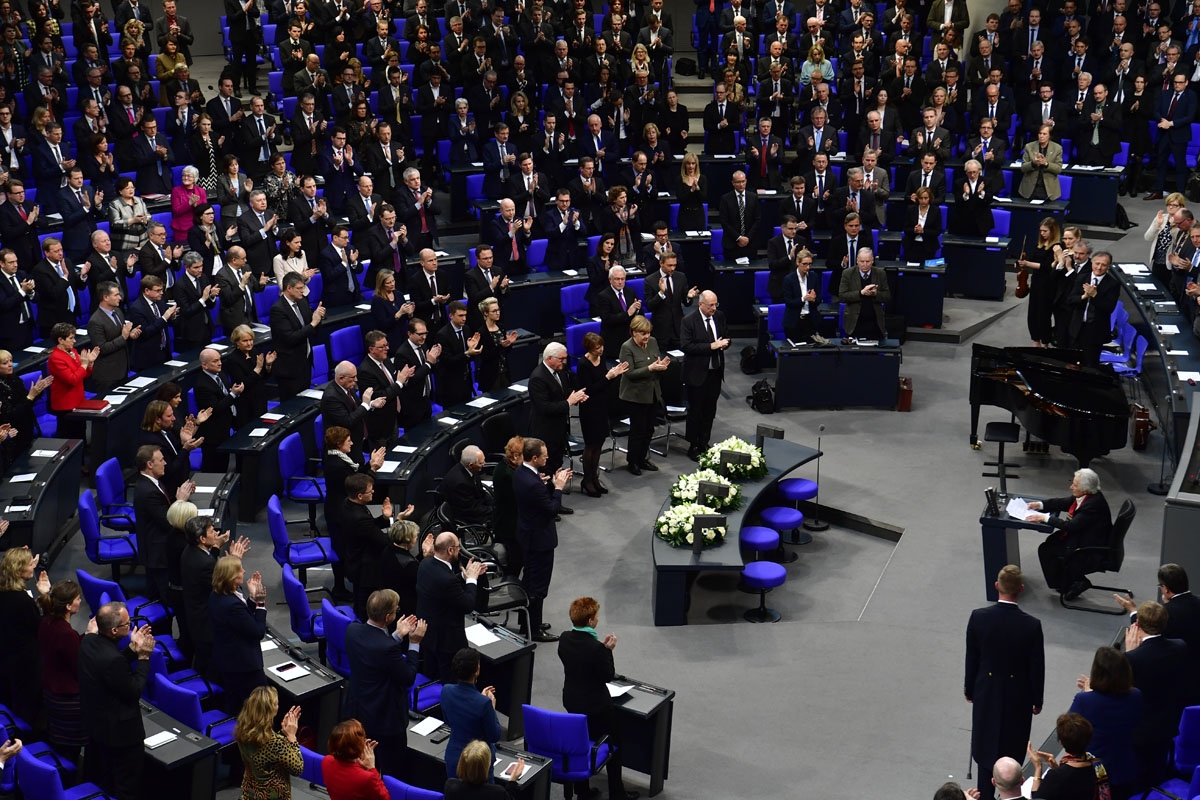 Holocaust survivor and cellist Anita Lasker-Wallfisch receives standing ovations after addressing the Bundestag (Germany's lower house of parliament) during the annual ceremony in memory of Holocaust victims and survivors, on January 31, 2018 in Berlin.