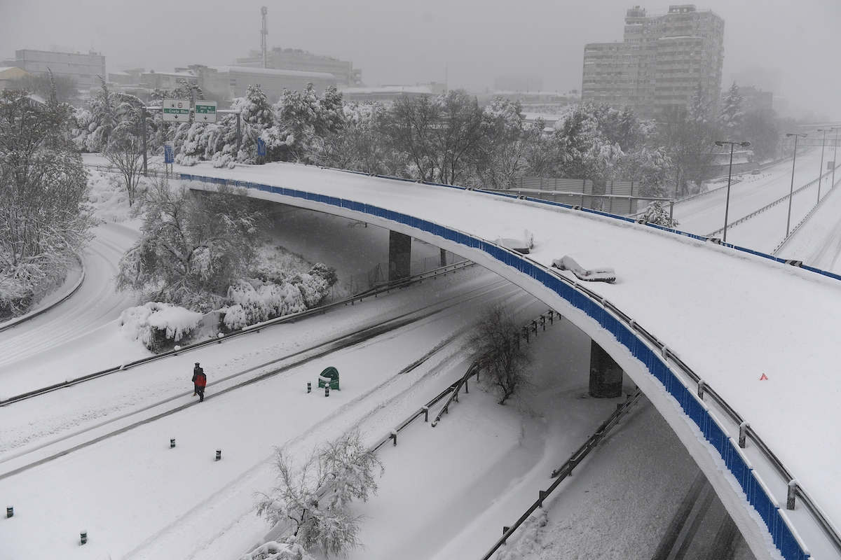 https://focus.afp.com/sites/default/files/styles/list_xl/public/medias/aa_new_posts/countries/espagne/madrid-snow-jan21/000_8yf99l.jpg?itok=Hh8pzWMt