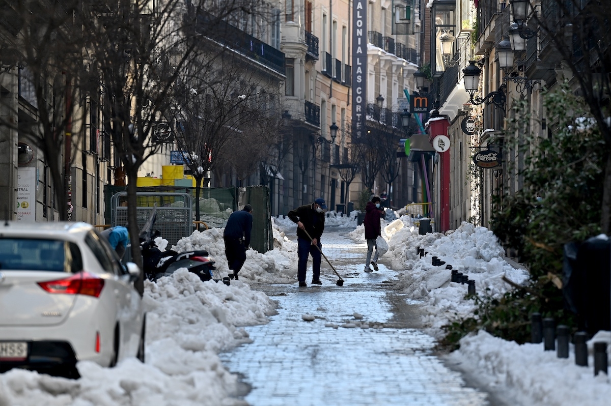 https://focus.afp.com/sites/default/files/styles/list_xl/public/medias/aa_new_posts/countries/espagne/madrid-snow-jan21/000_8yr38b.jpg?itok=7UBzd75R